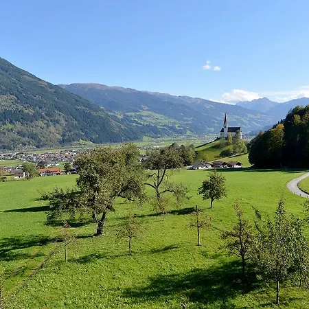 Riemenerhof フューゲン